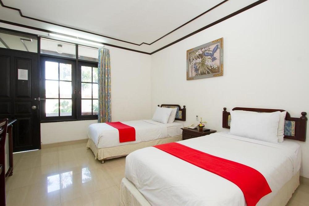 Hotel Oranjje Denpasar Extérieur photo