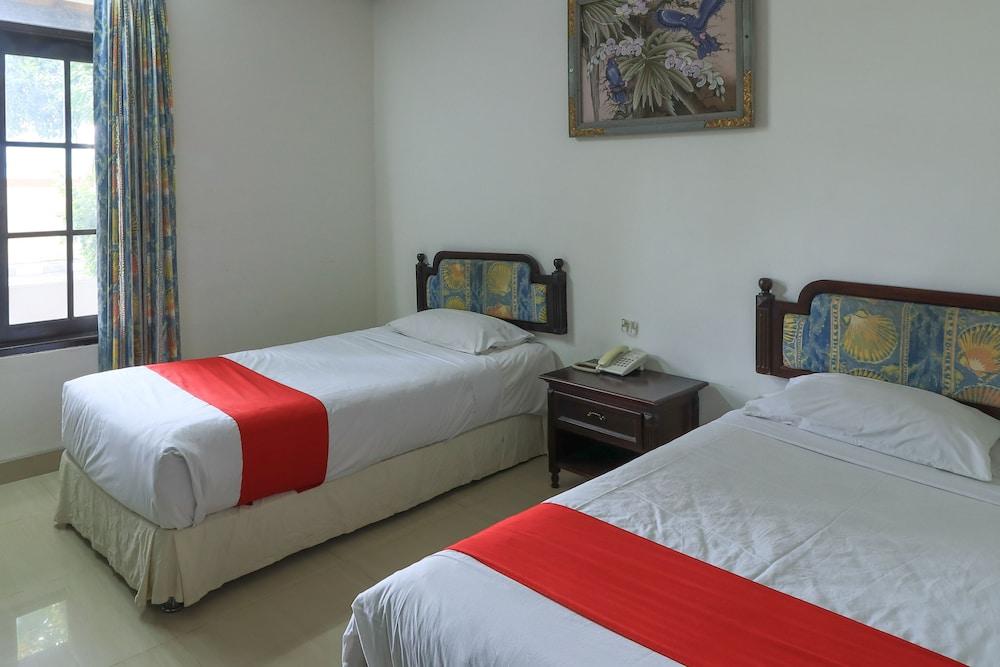Hotel Oranjje Denpasar Extérieur photo