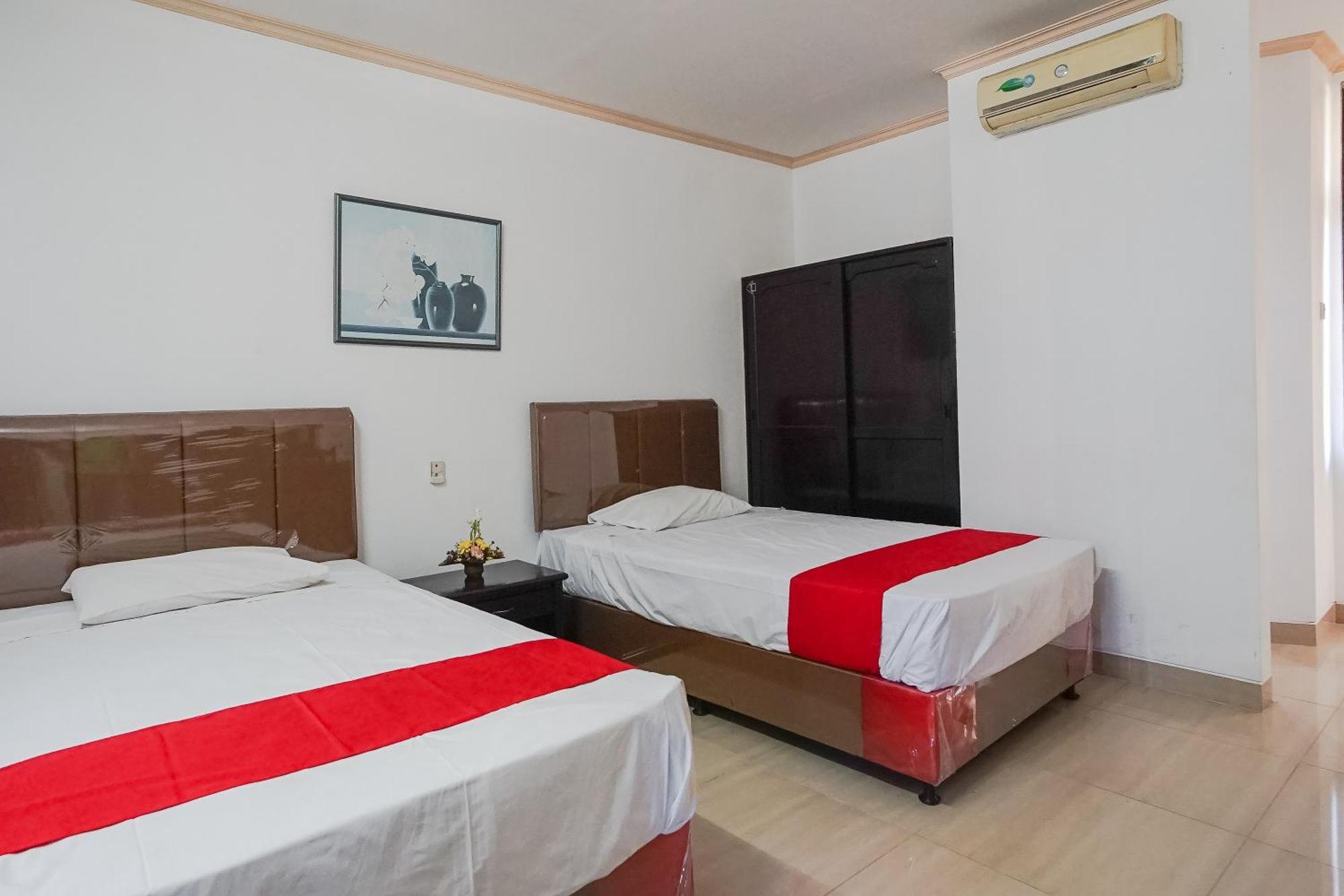 Hotel Oranjje Denpasar Extérieur photo